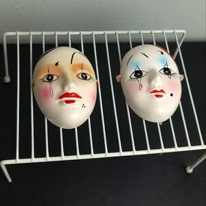 Rare Decor Ceramic Mini Mask Mardi Gras